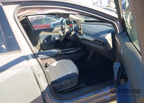 2025 Volkswagen Id.4 Pro S из США, поврежденный, VIN 1V2VRPE81SC012158